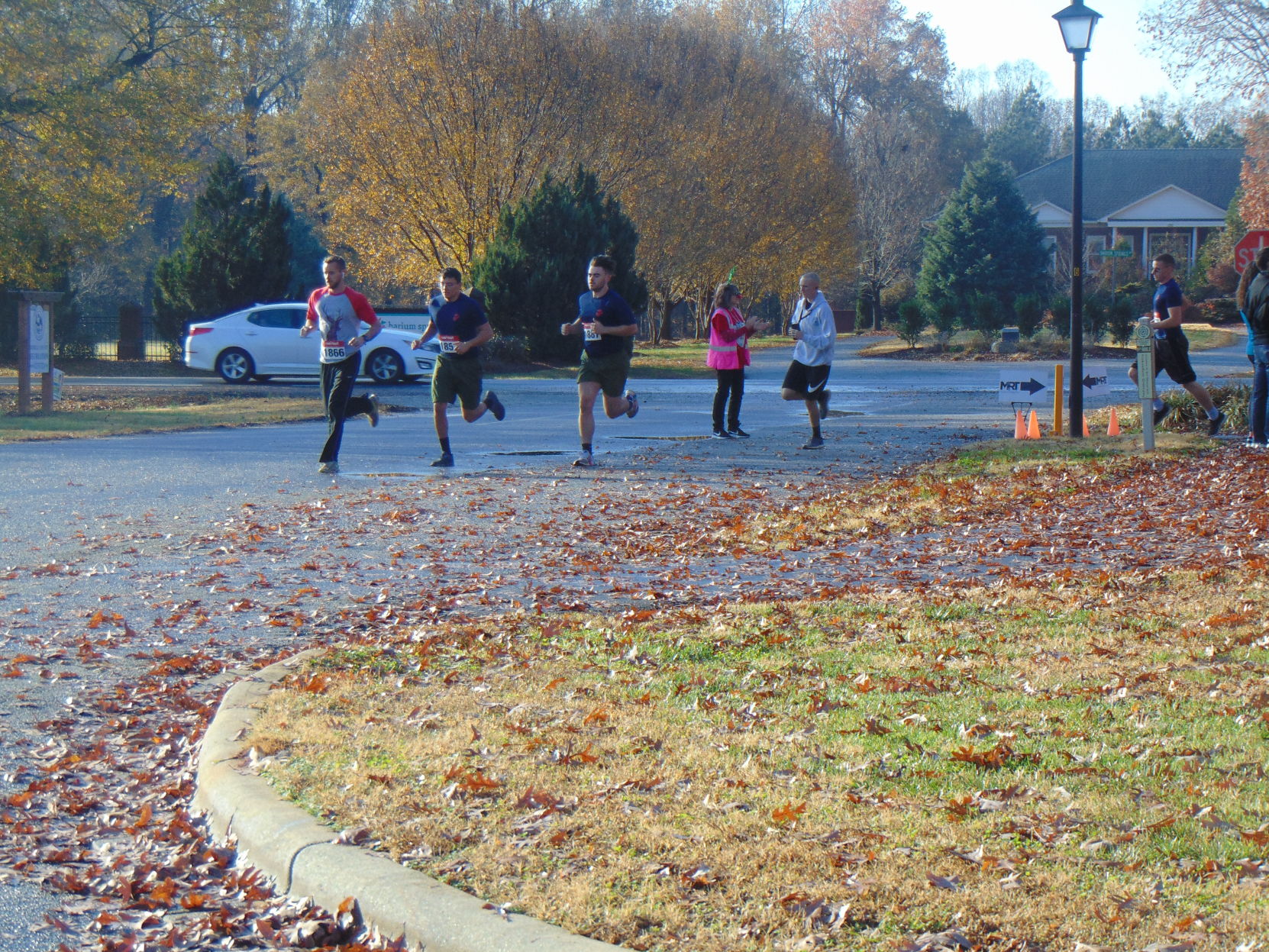 Jingle Run 5K (26).JPG